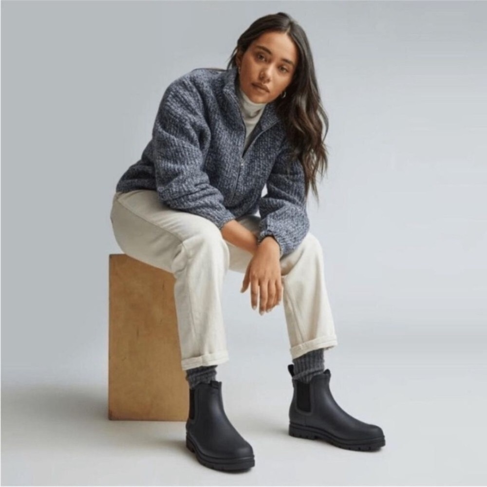 Everlane Black The Rain Boot Size 7 Lug Sole Boots Rubber Ankle Booties Wellies